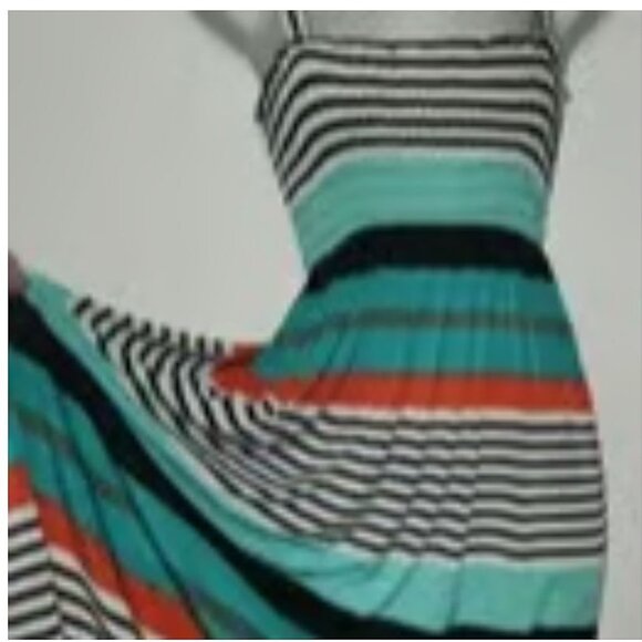 Romantic Sini ***stylish sleeveless dress in size XL - Picture 8 of 11